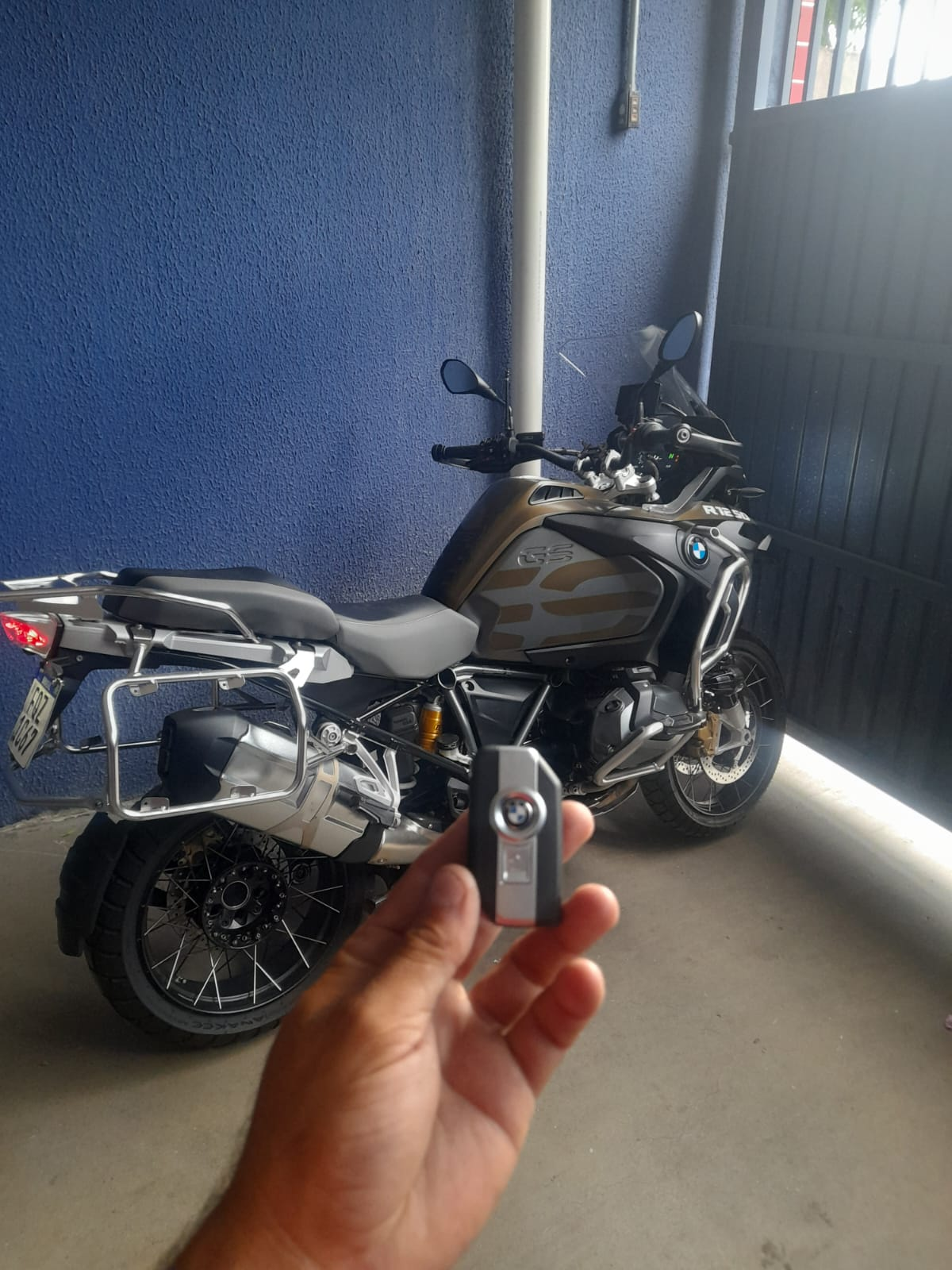 Confecção de Chaves de Moto e Troca de Cilindros